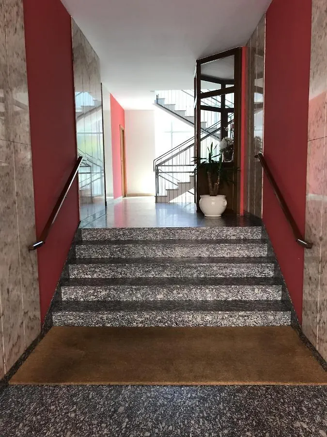 Civico6 Apartamento Tirano