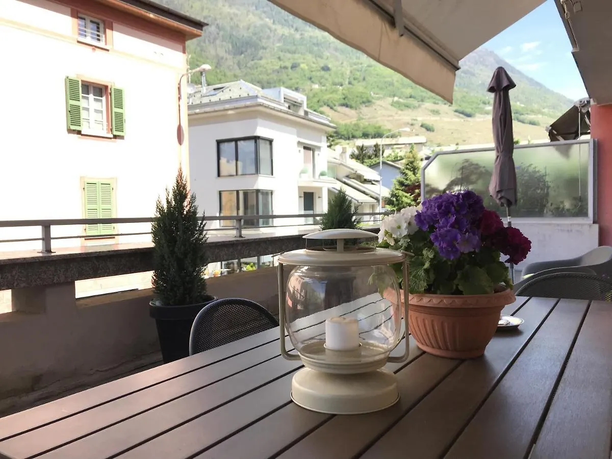 Civico6 Apartamento Tirano